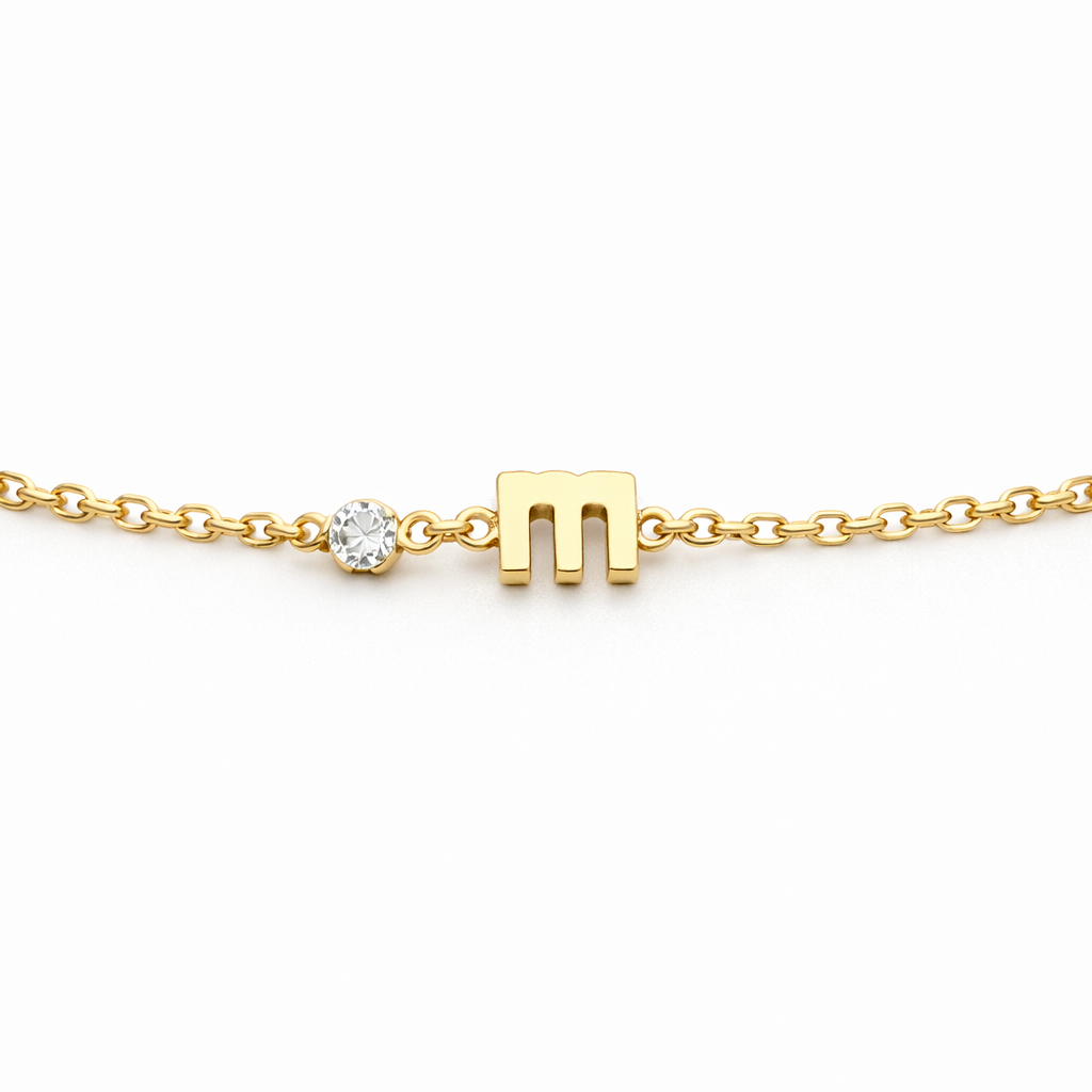 Initial dainty bracelet